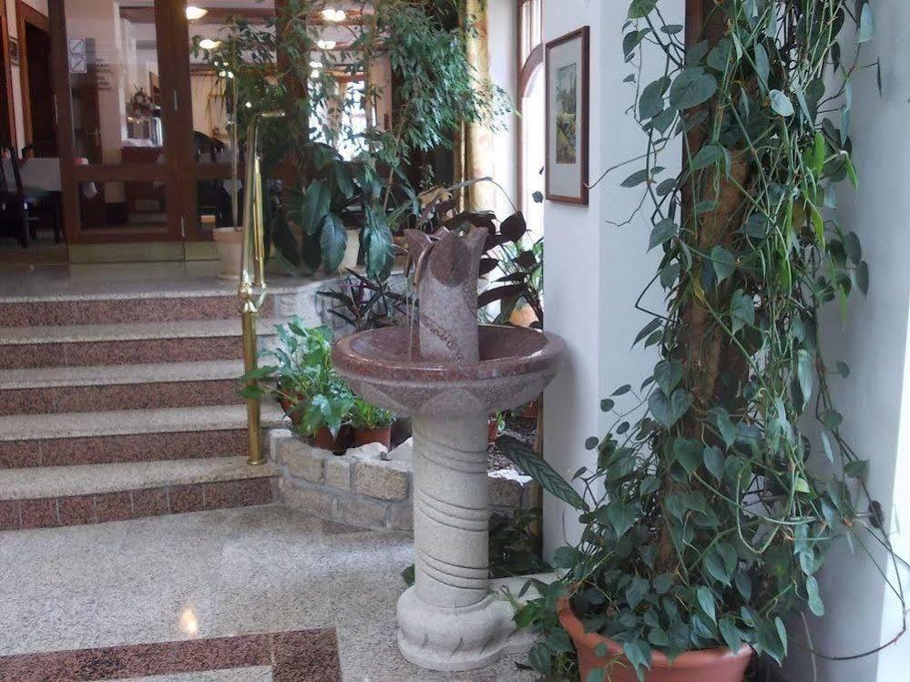 Orea Spa Hotel San Remo Mariánské Lázně Extérieur photo