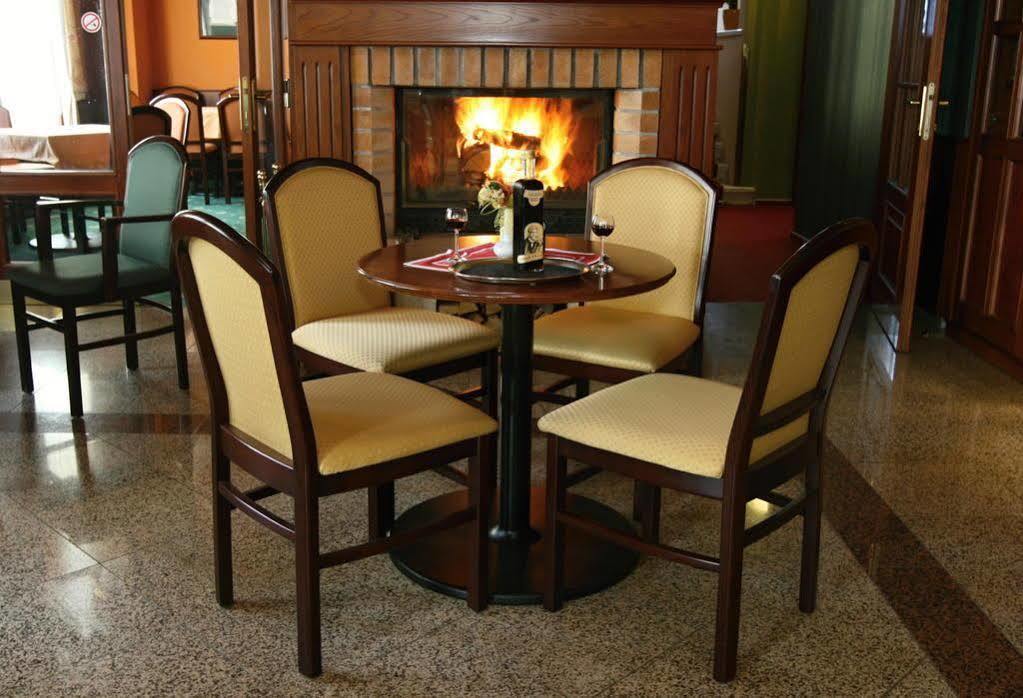 Orea Spa Hotel San Remo Mariánské Lázně Extérieur photo